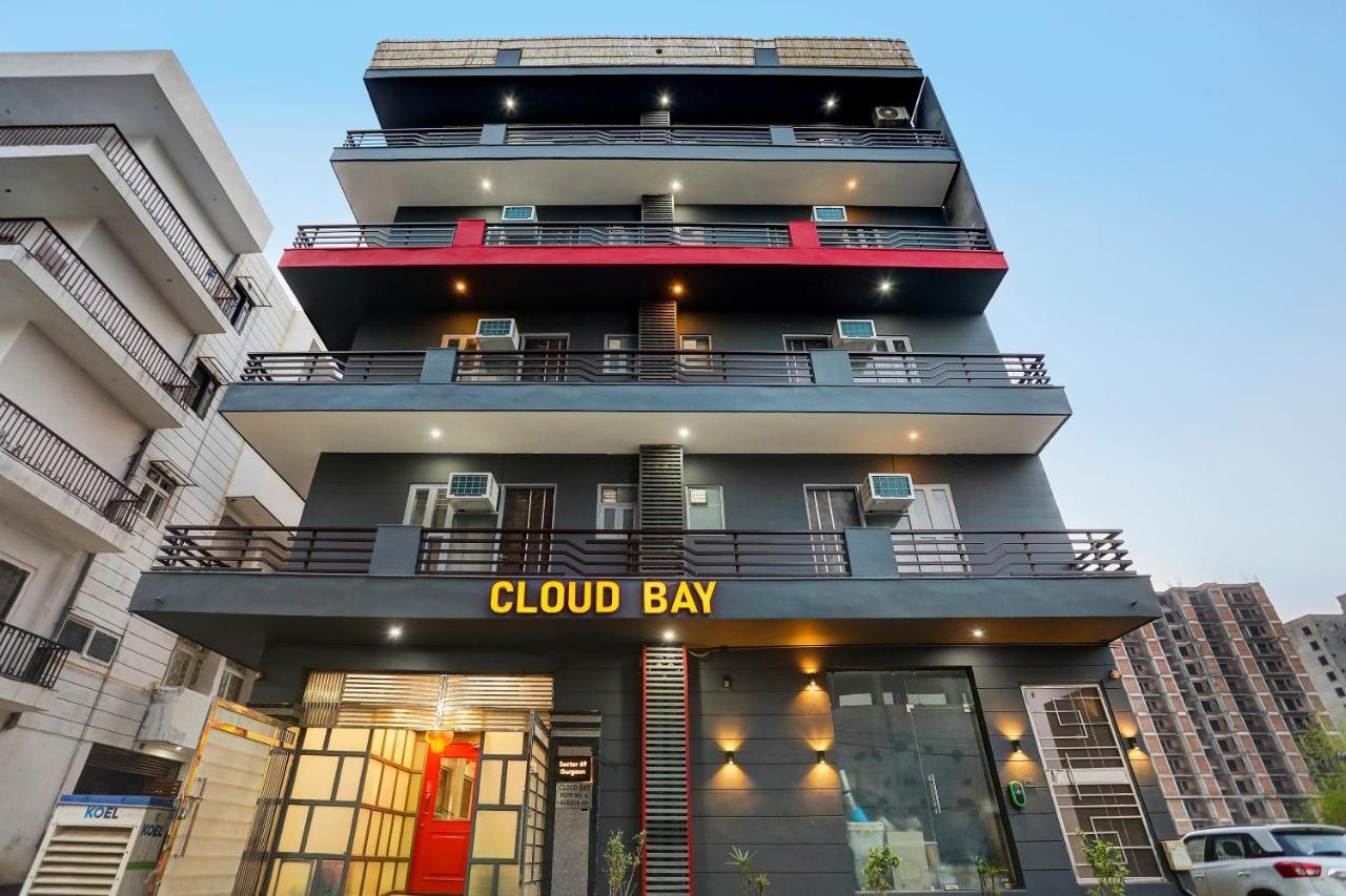 Super Townhouse Cloud Bay, Near Genpact, Sector-69, Gurgaon Hotell Exteriör bild